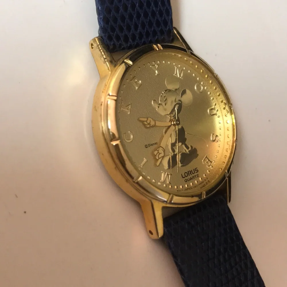 VINTAGE LORUS MICKEY‎ MOUSE WATCH